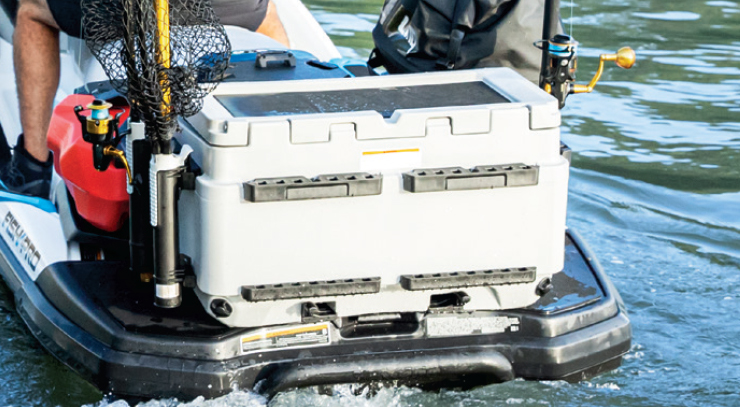 LinQ® Fishing Cooler & Fishing Rod Holders